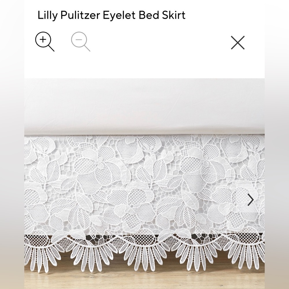ISO Lilly Pulitzer Eyelet Bed Skirt Queen Size